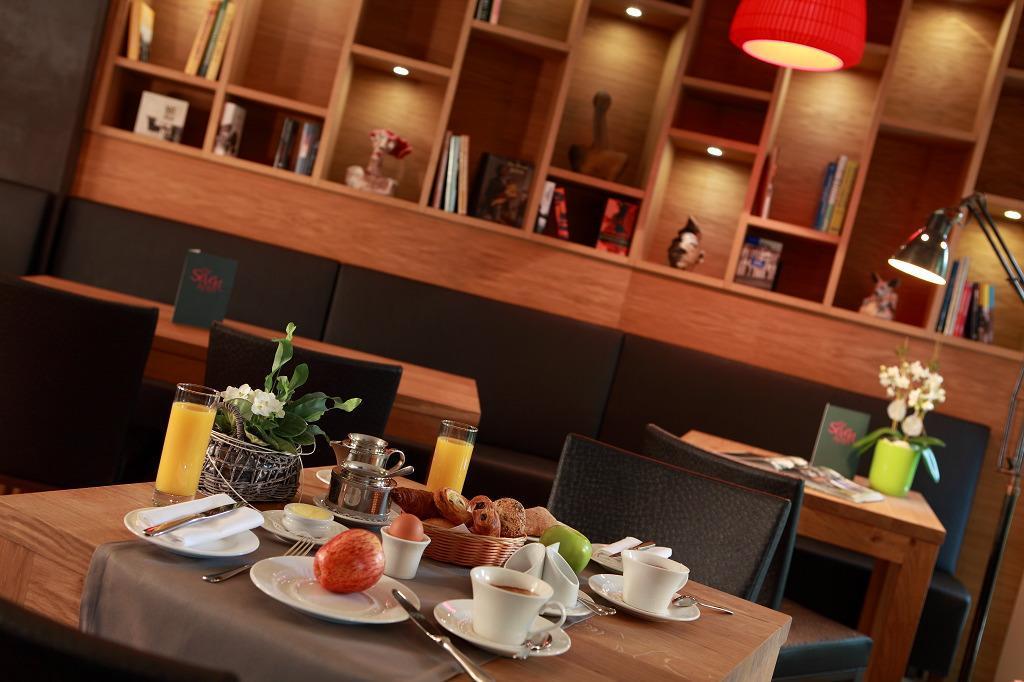 The Seven Hotel Esch-sur-Alzette Restaurante foto